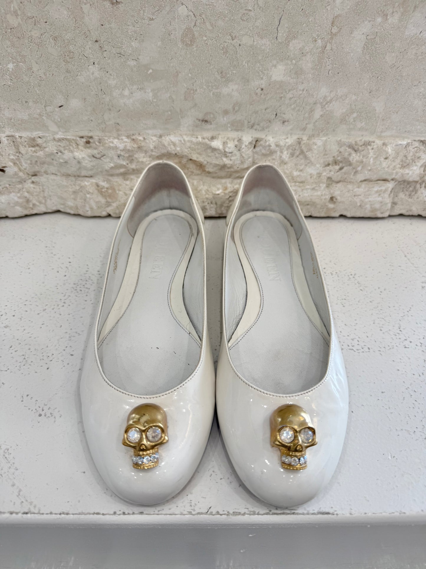 Alexander McQueen Cream Patent Skull Ballet Flats - Size 39.5