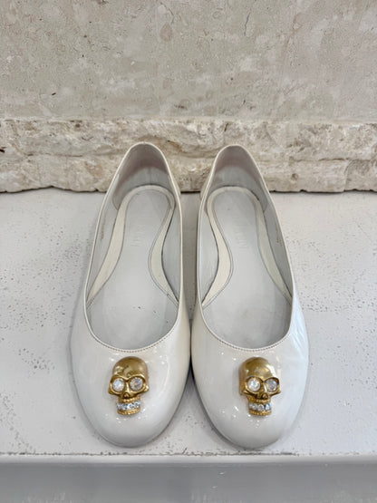 Alexander McQueen Cream Patent Skull Ballet Flats - Size 39.5