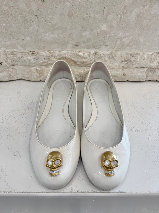 Alexander McQueen Cream Patent Skull Ballet Flats - Size 39.5