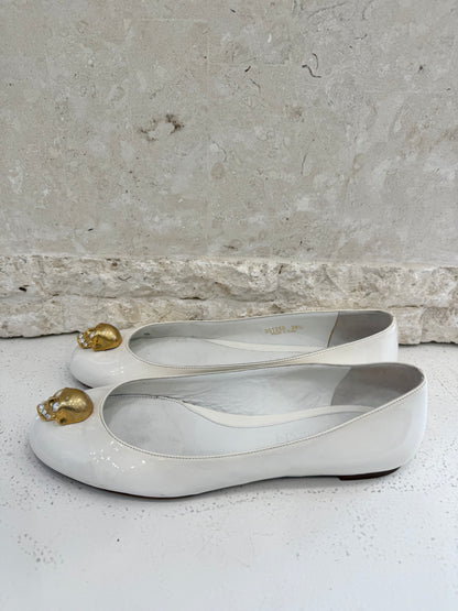 Alexander McQueen Cream Patent Skull Ballet Flats - Size 39.5