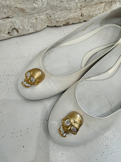 Alexander McQueen Cream Patent Skull Ballet Flats - Size 39.5