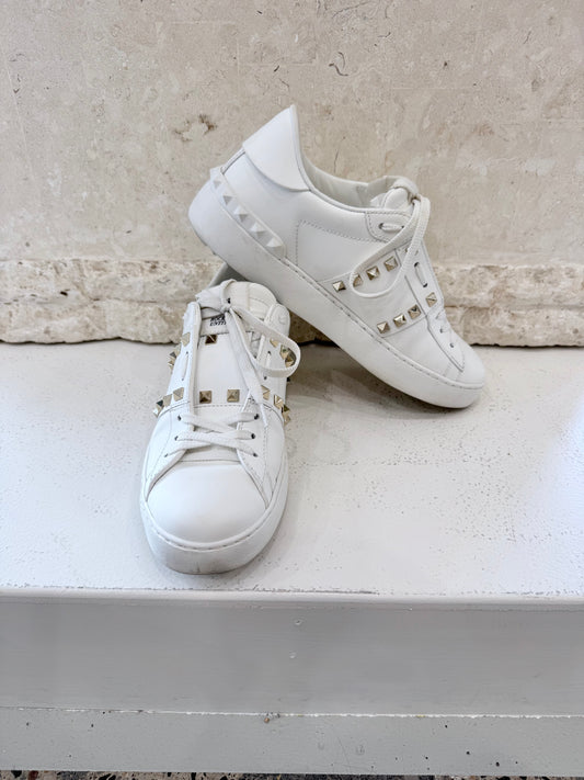 Valentino Garavani White Rockstud Untitled Sneaker - Size 39
