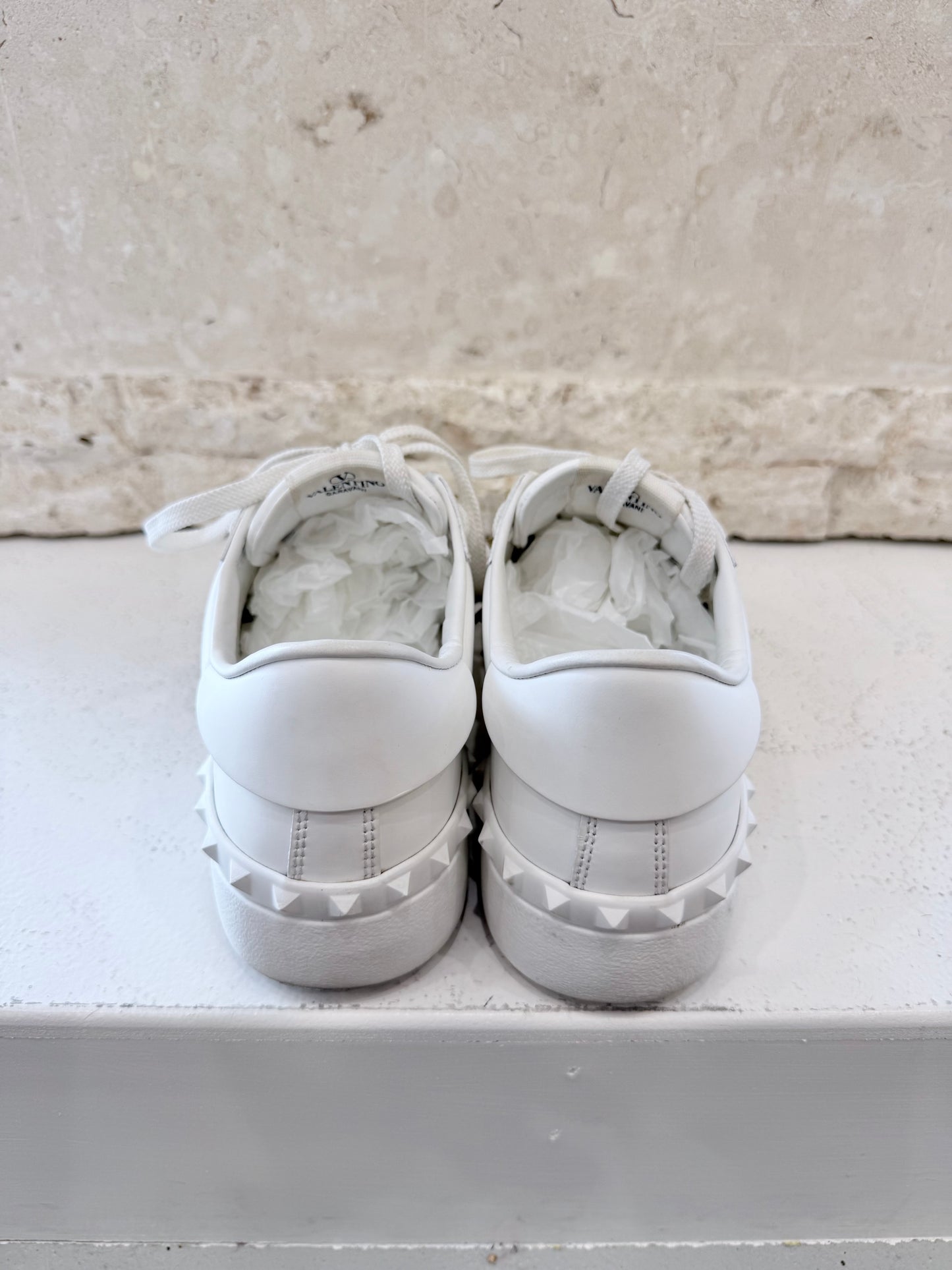 Valentino Garavani White Rockstud Untitled Sneaker - Size 39