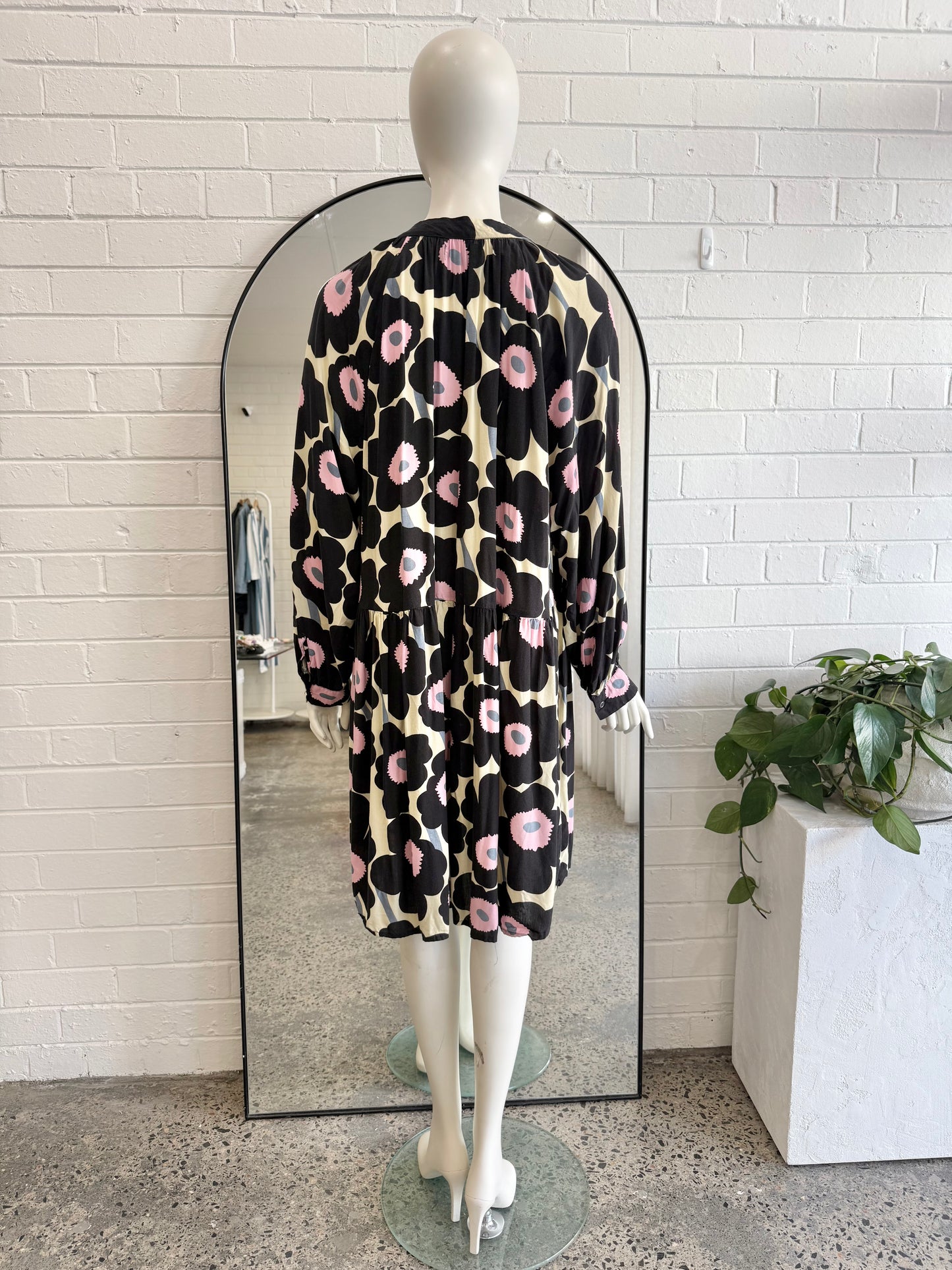 The Closet x Fransesco Alosi Black Floral Midi Dress - Size 10
