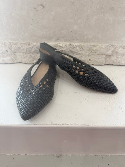 Frankie 4 Black Cole Slingbacks - Size 9