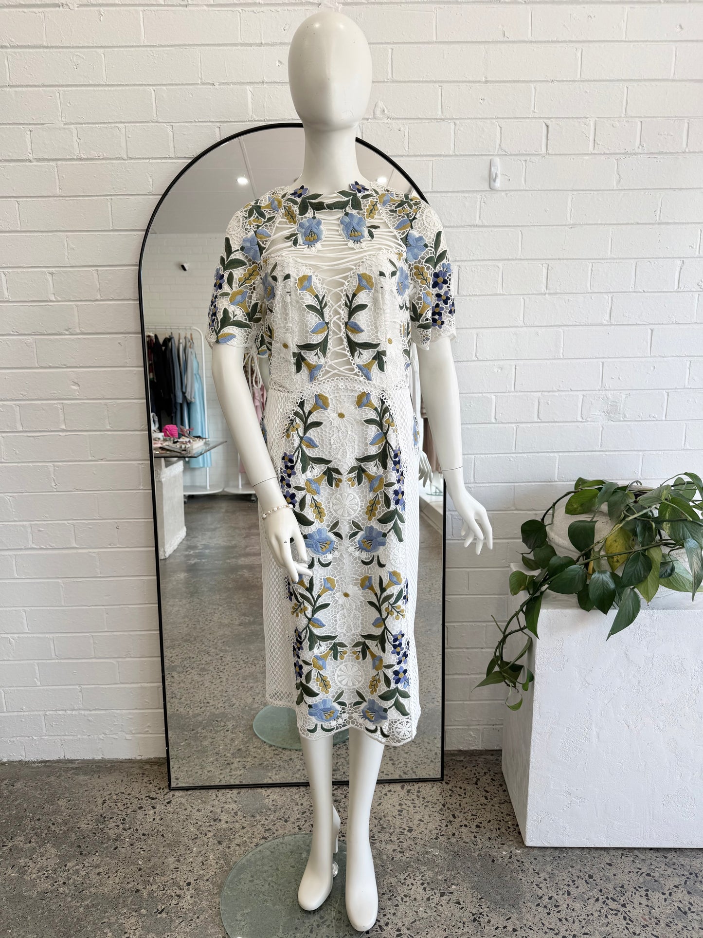 Thurley White Vasette Lace Midi Dress - Size 14