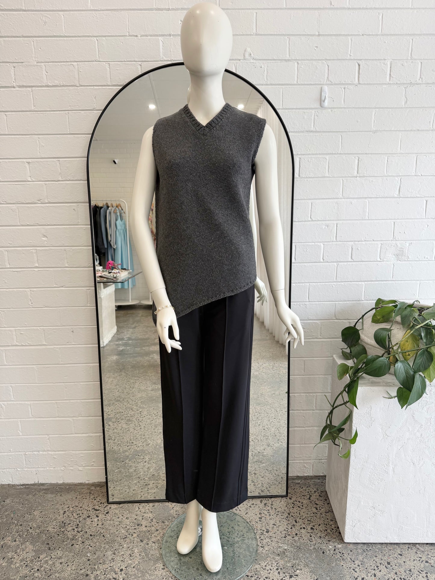 Jill Sander Charcoal Knit Vest - Size 36 (8 - 10)
