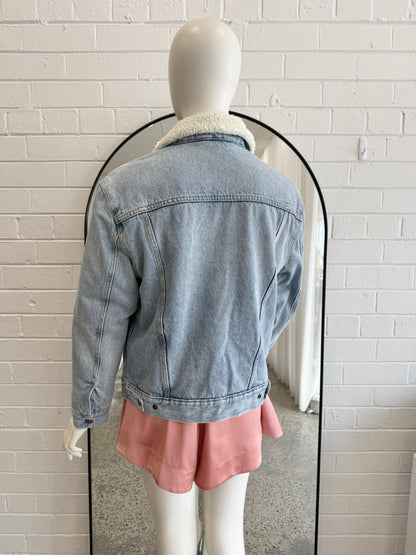 Levi's Blue Denim Sherpa Trucker Jacket - Size M (10)