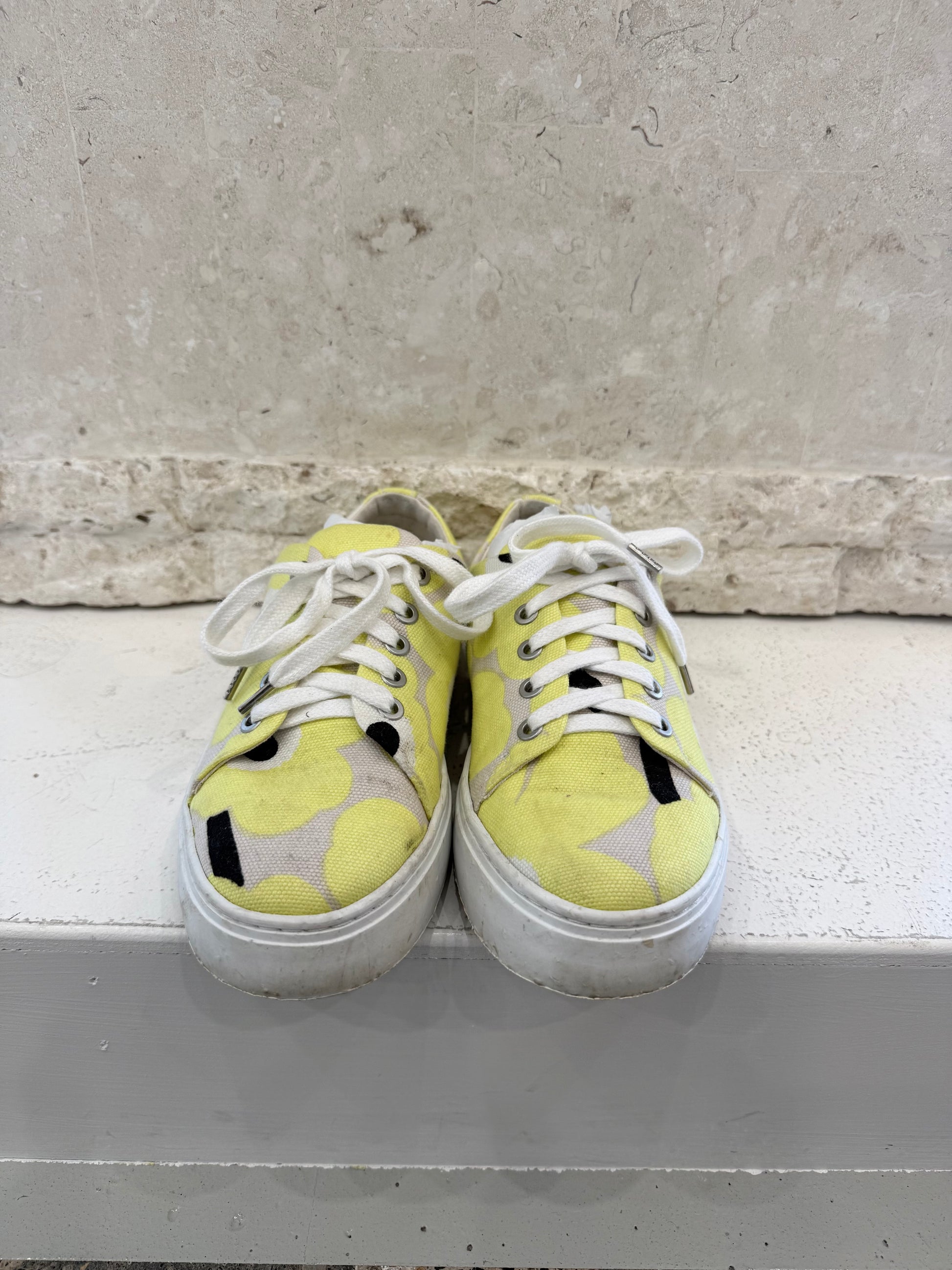 Marimekko Mini Unikko Tennarit Sneaker Yellow - Euro 38 - Pre-Loved Geelong 2