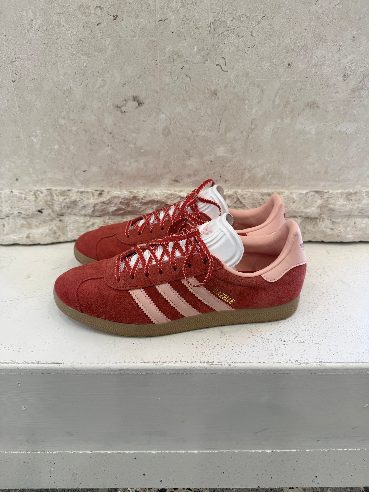 Adidas Gazelle Red & Pink - Size Euro 40 - Pre-Loved Geelong 3