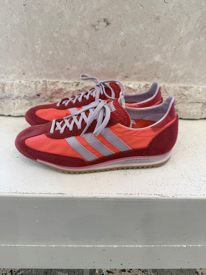 Adidas SL72 OG Sneakers in Red - Euro 40 - Pre-Loved Geelong 3