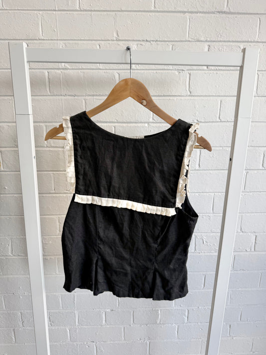 VRG Girl Black Indra Linen Top - Size 10