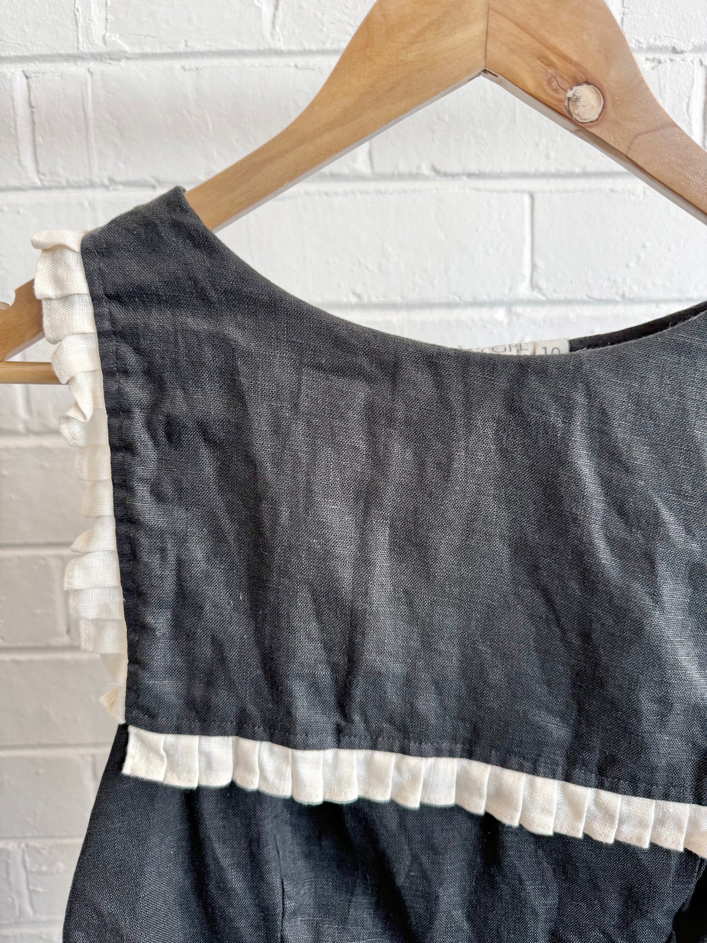 VRG Girl Black Indra Linen Top - Size 10