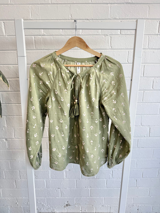 Kivari Sage Green Floral Boho Blouse - Size 8