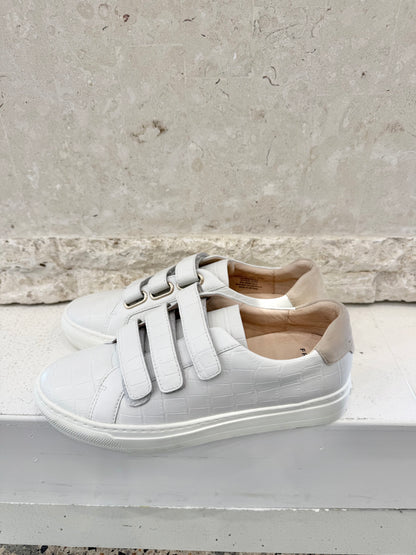 Frankie 4 White Archer Sneakers - Size 7