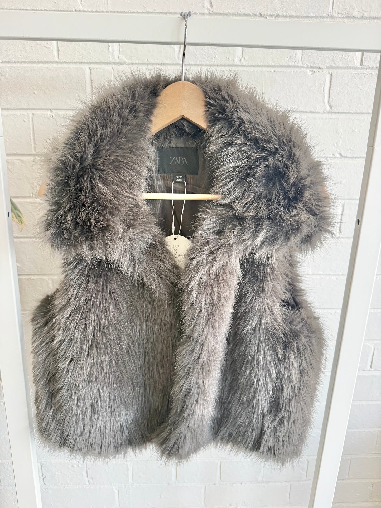 Zara Charcoal Faux Fur Vest - Size M (10 -12)