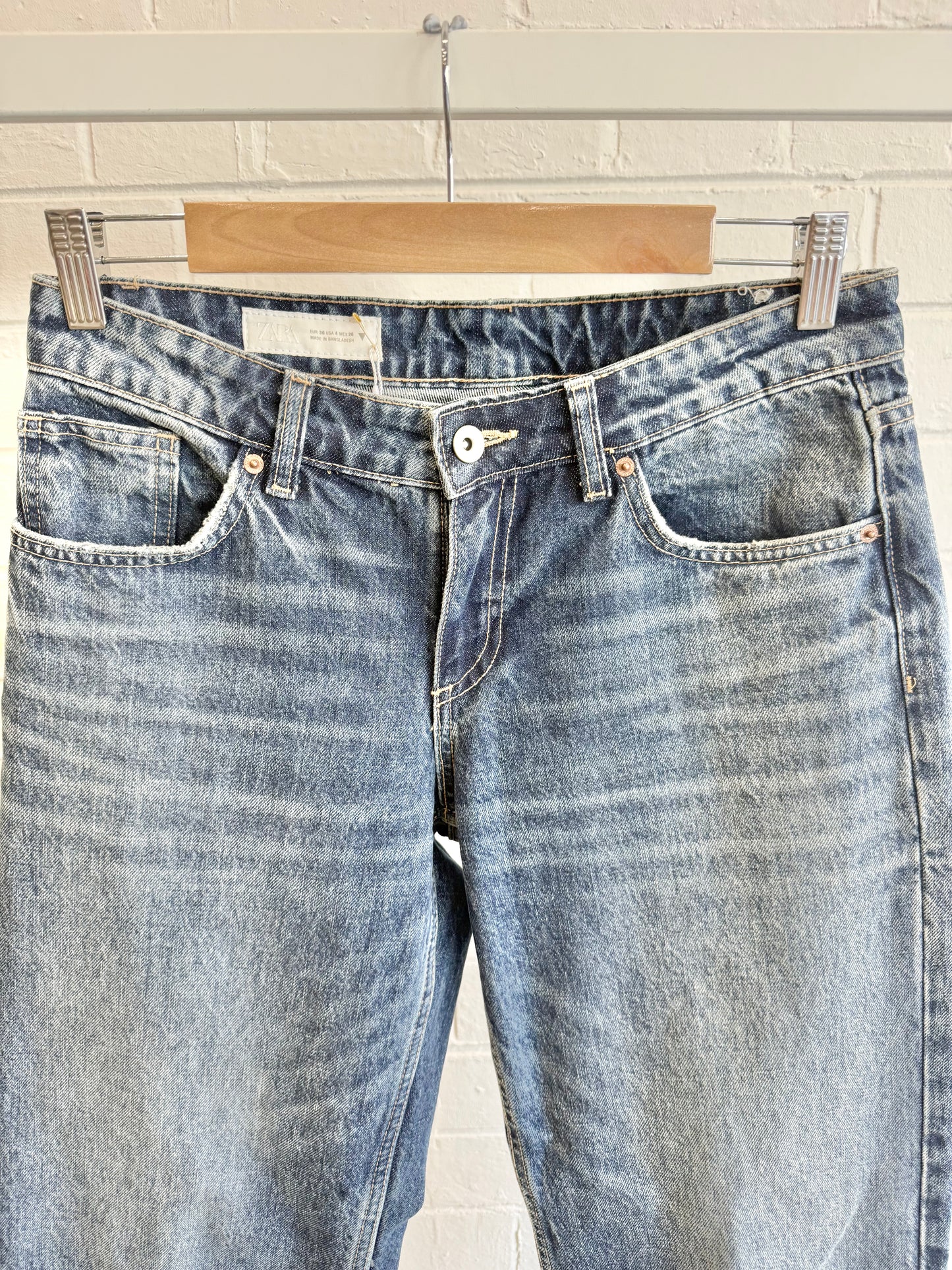 Zara Wide Leg Denim Jeans - Size 8