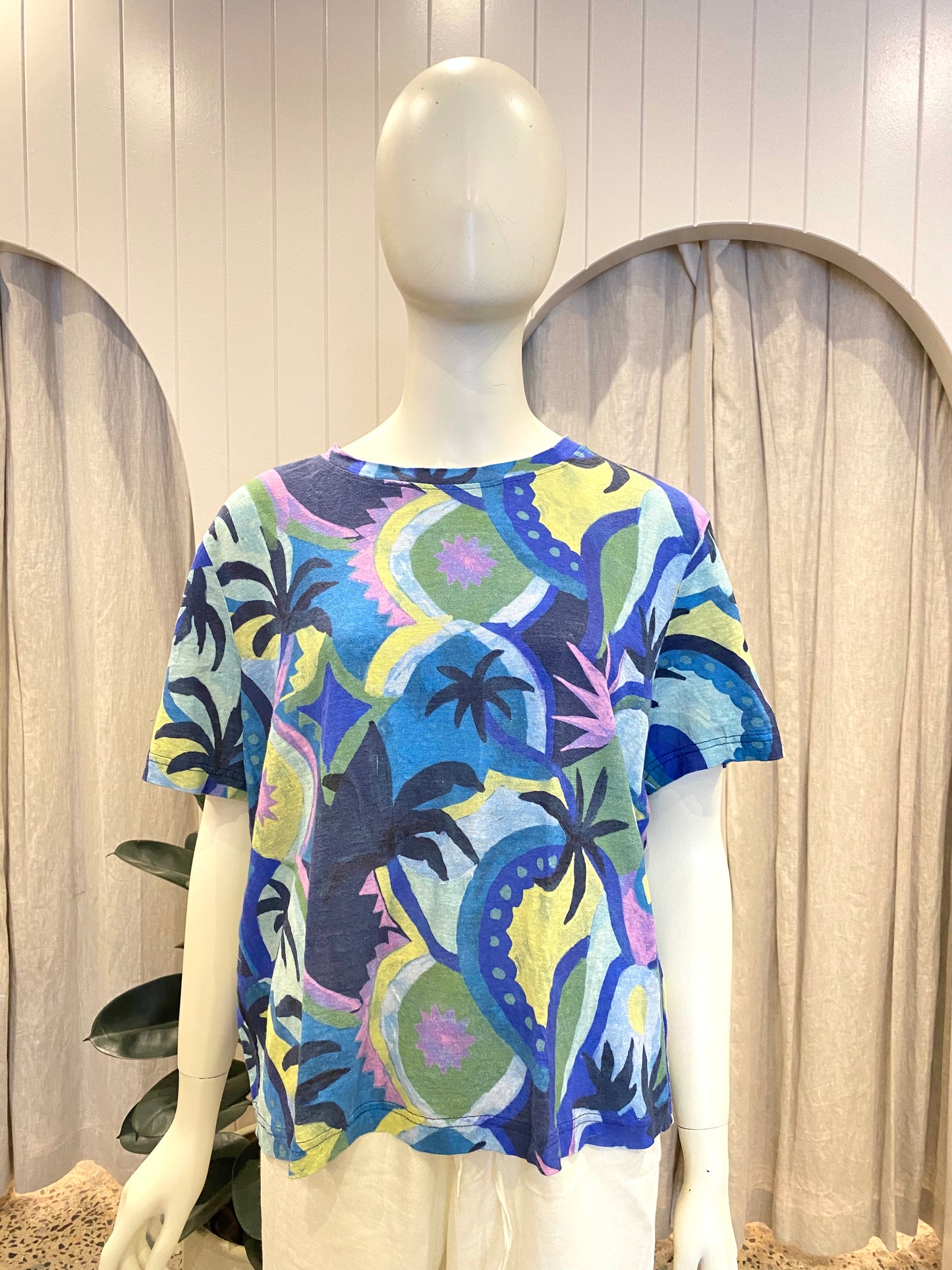 Gorman Hemp Tee in Palm Print - Size 14