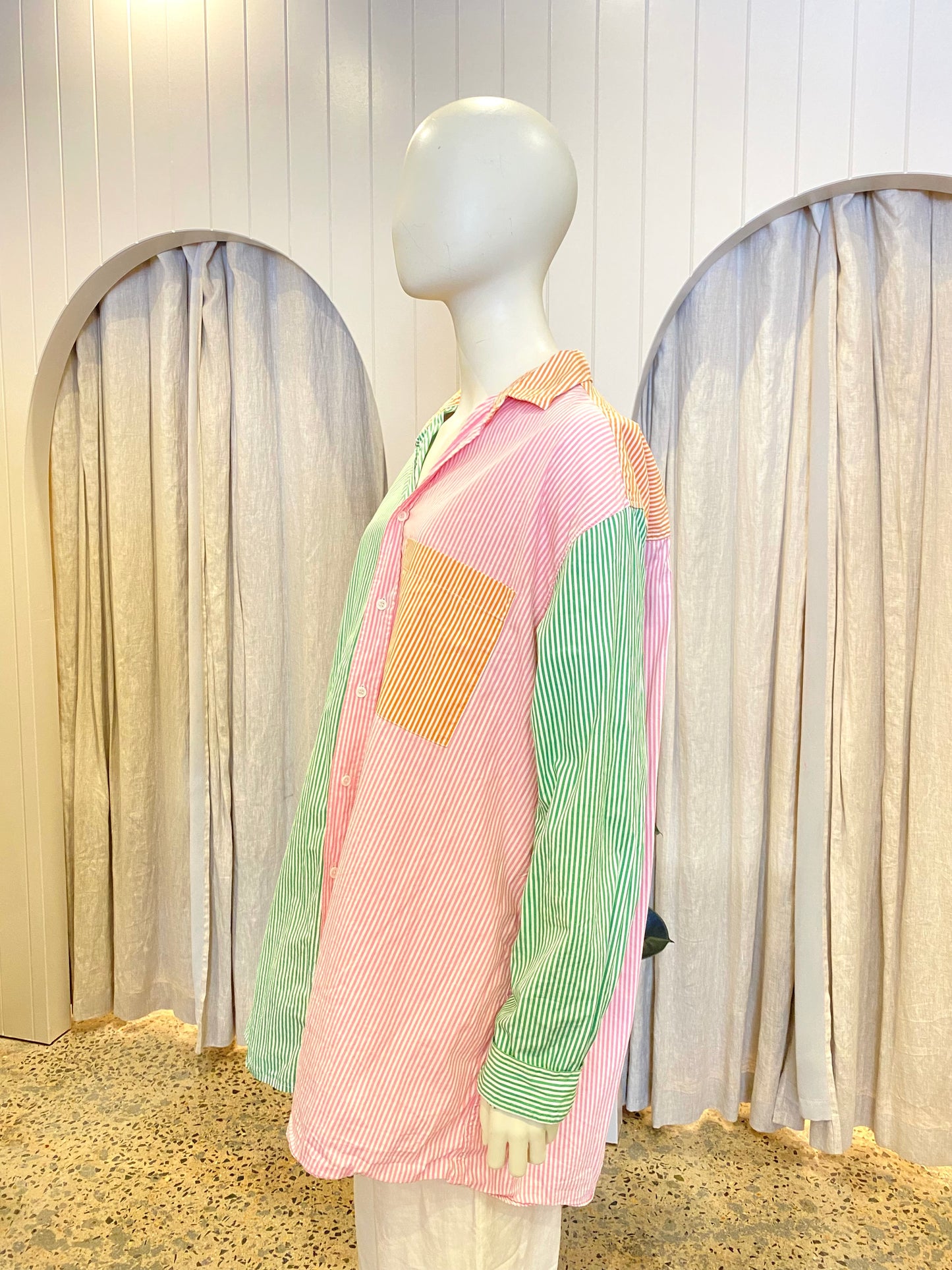 BLANCA Benny Shirt in Rainbow - One Size