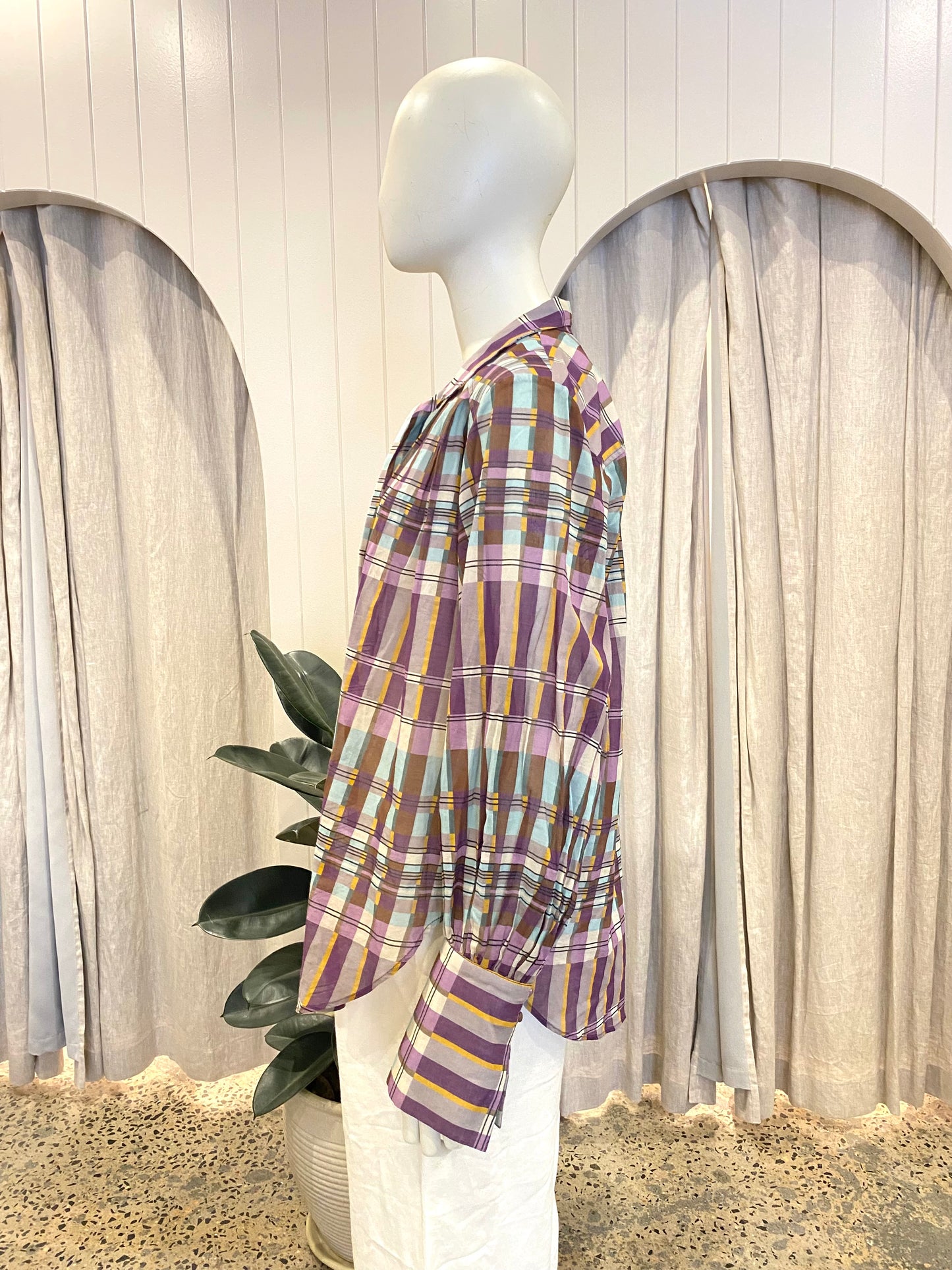 Shona Joy Balloon Sleeve Blouse - Size 14