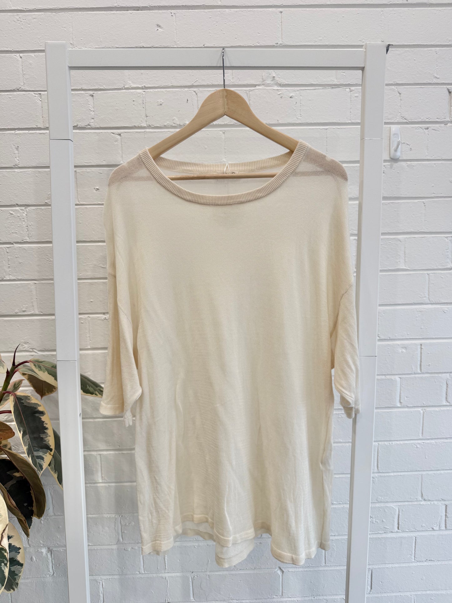 Miann and Co Ivory Knit Tee - Size M (12 - 14)