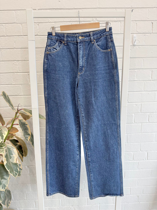 Rolla's Blue Classic Straight Jean - Size 28 (8)