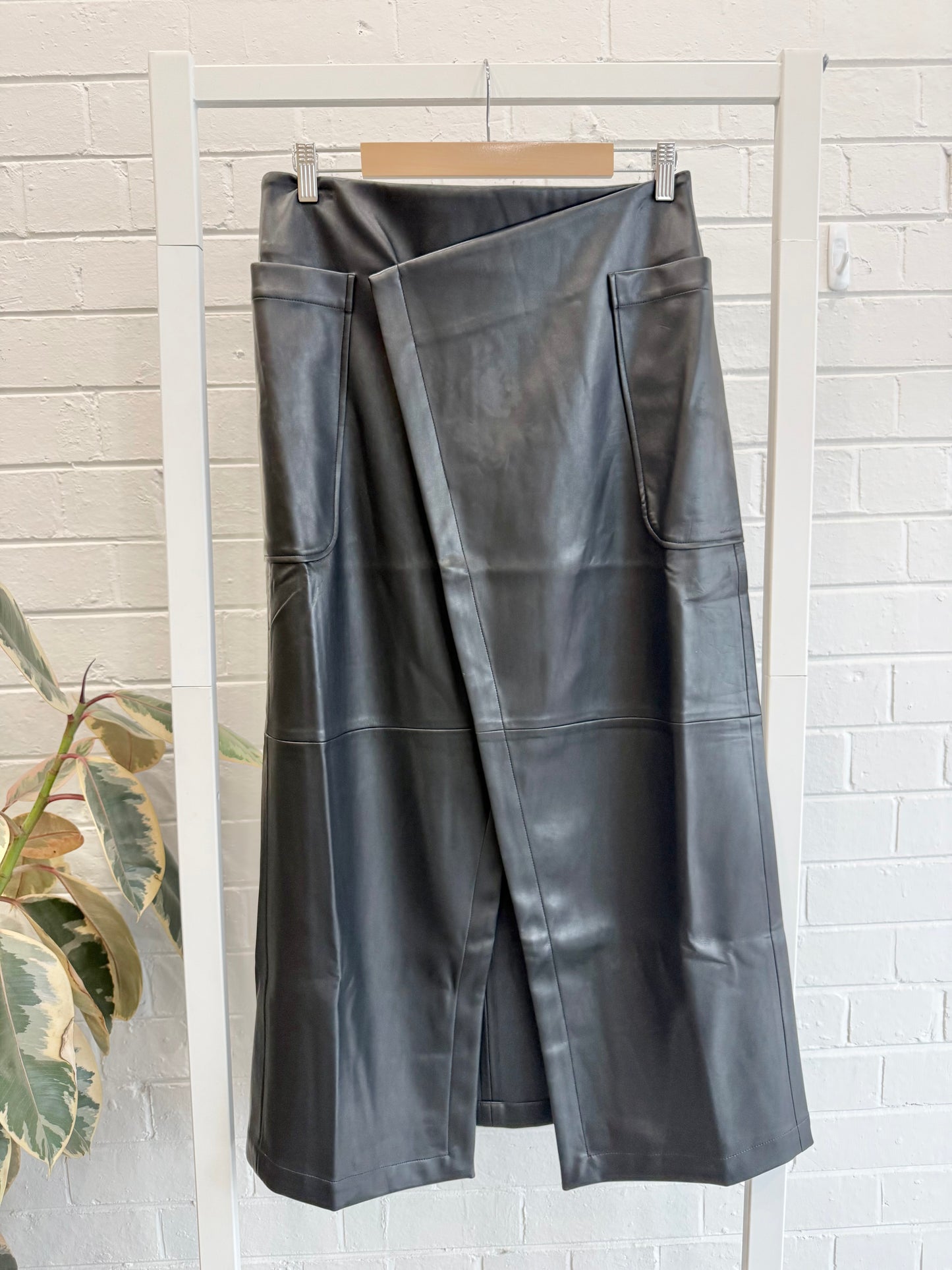 Emerson Studios Vegan Leather Black Wrap Skirt - Size M (10)