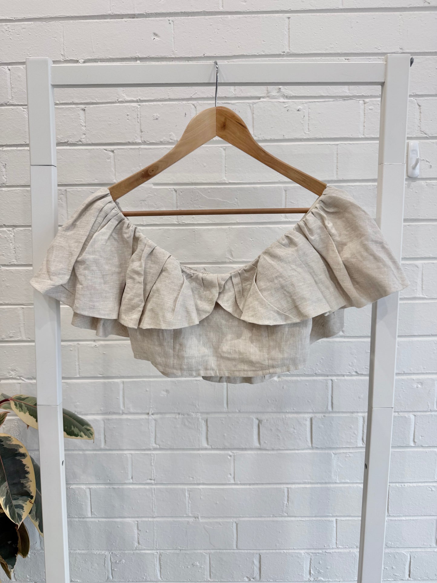 Dissh Isabelle Off Shoulder Top in Oatmeal - Size 8