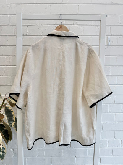 Dissh Cream Von Linen Shirt and Skort - Size 14