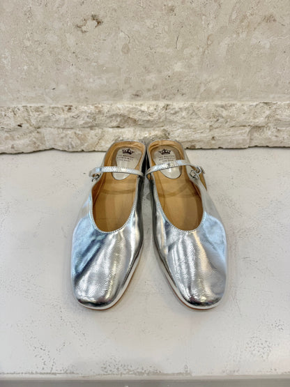 Ideal Ore Silver Metallic Ballet Flat Mules - Size 39