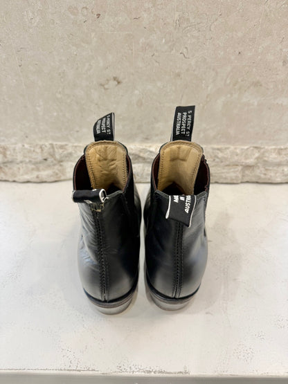 RM Williams Black Chealsea Boots - Size 7