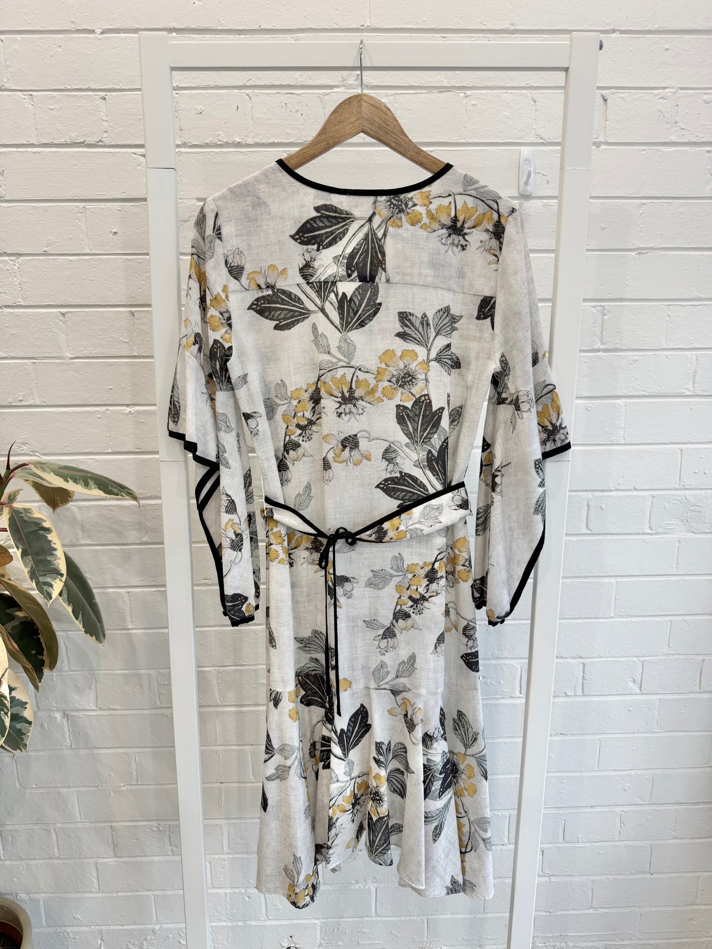 Once Was Floral Midi Dress - Size 1 (8-10)