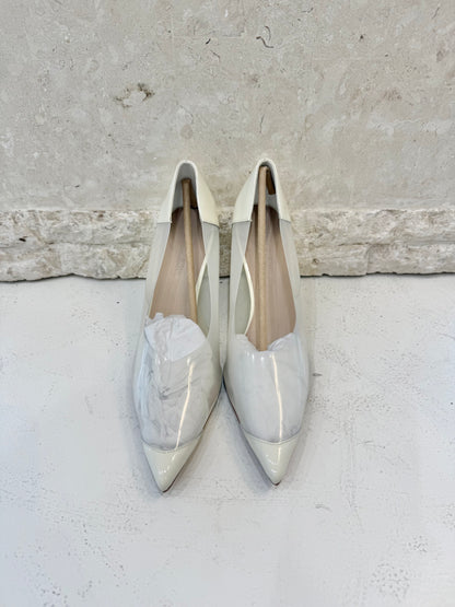 Brand New In Box Lana Wilkinson Eileen Heels – Ivory Vinylite – Size 38/7.5