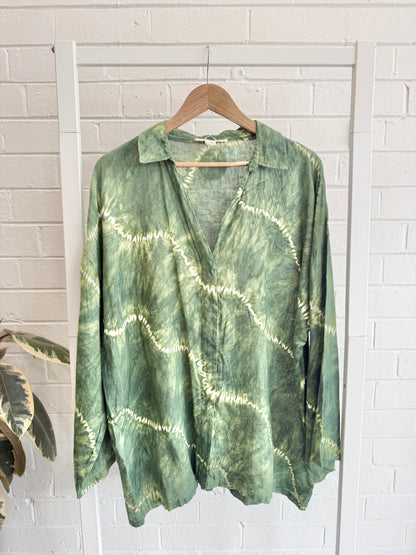 Maurie and Eve Sundowner Shirt in Forest Green - Size 12