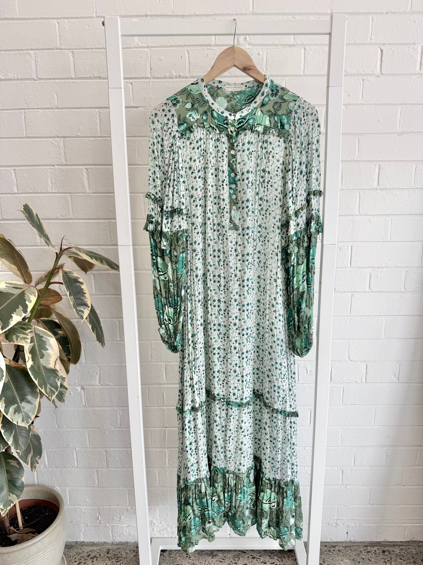 Spell & The Gypsy Collective Winona Gown - Ivy - Size Medium