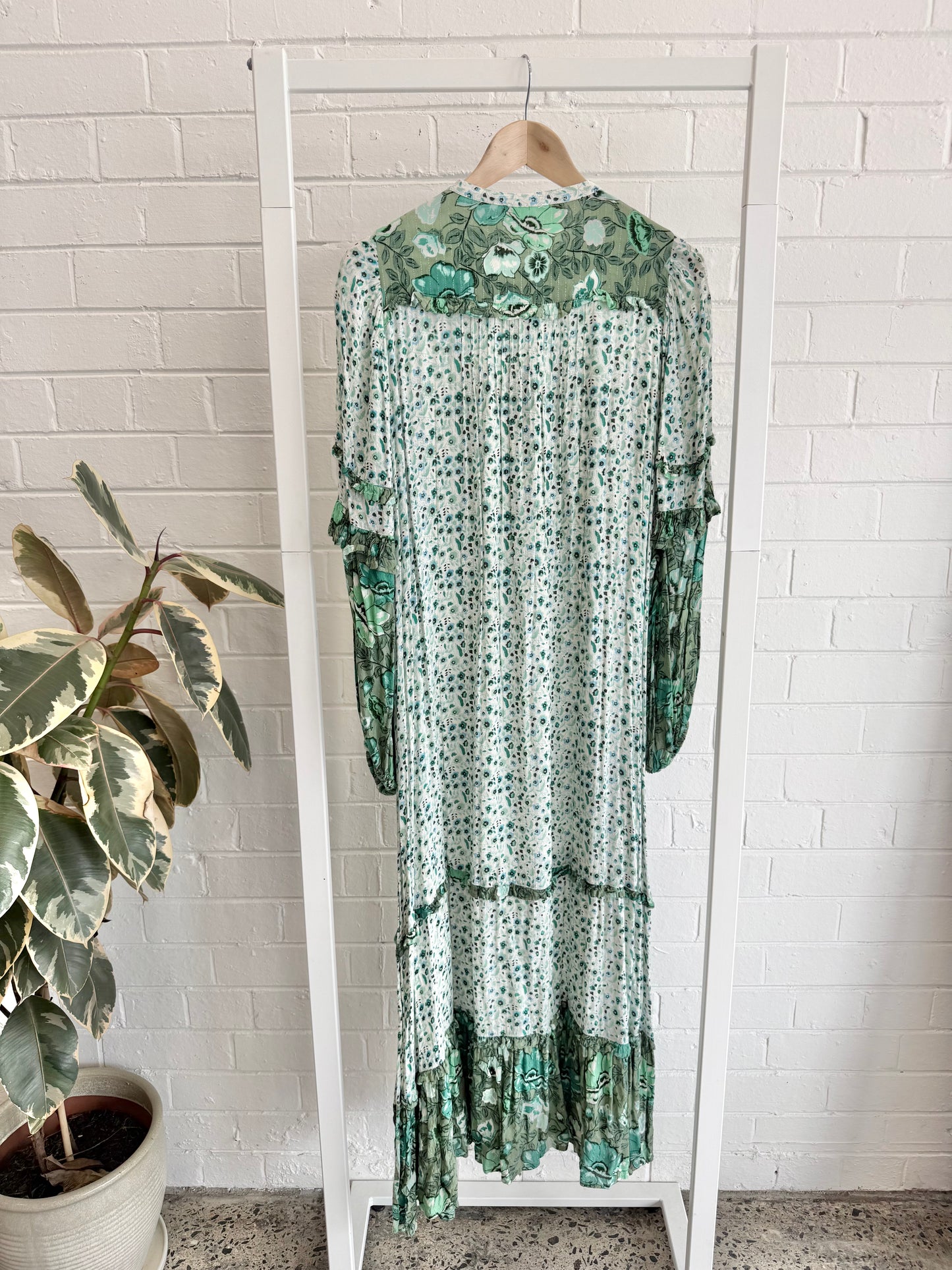 Spell & The Gypsy Collective Winona Gown - Ivy - Size Medium