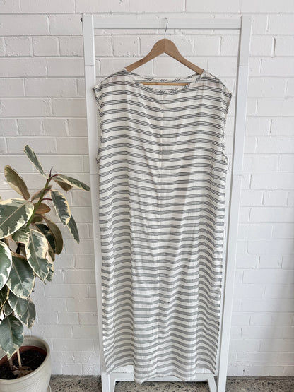 Vrg Grl Colette Maxi Dress - Grey Stripe - Size 12