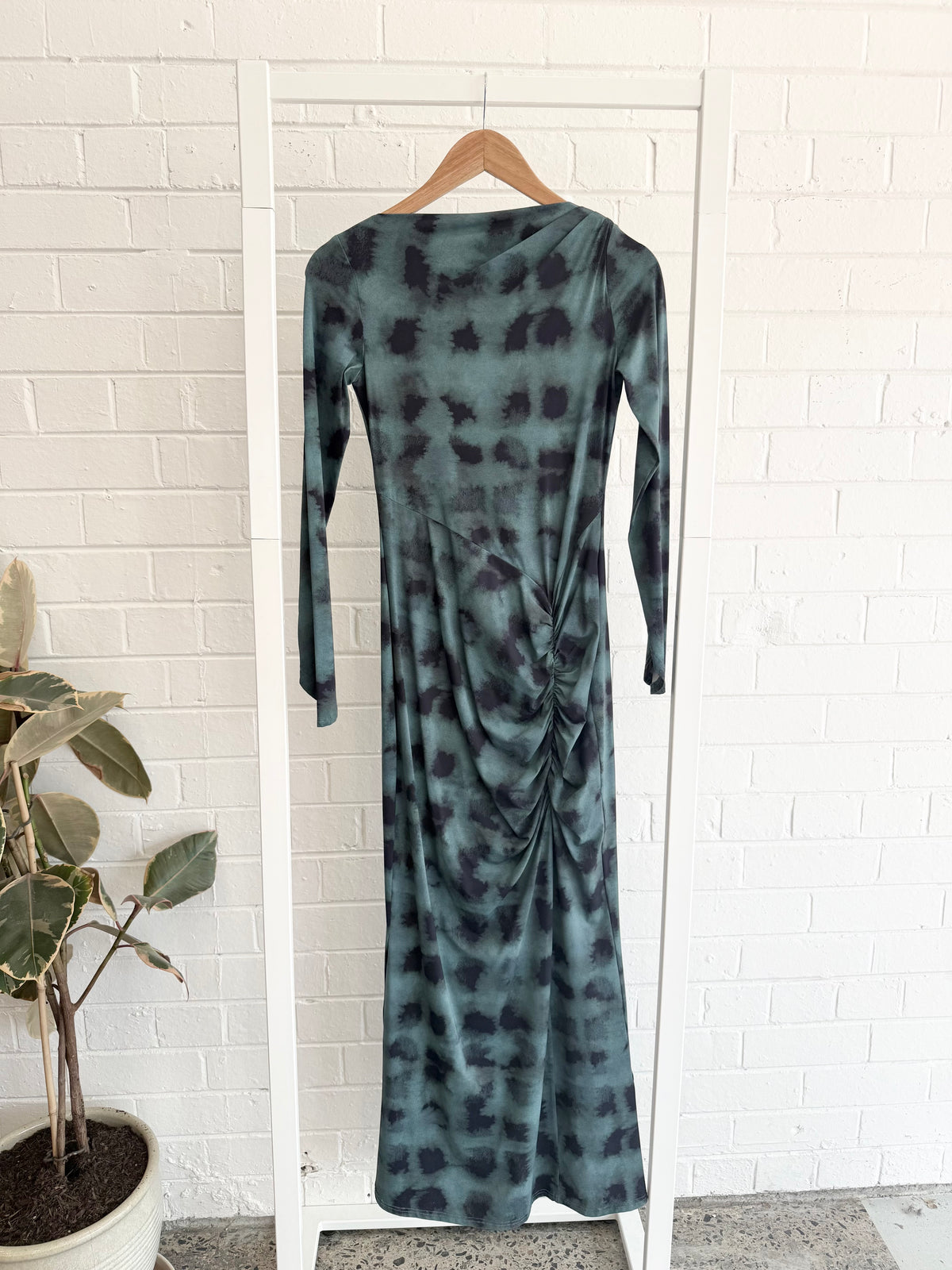 Suboo Shibori Long Sleeve Ruched Maxi Dress in Green Print - Size Small (10)
