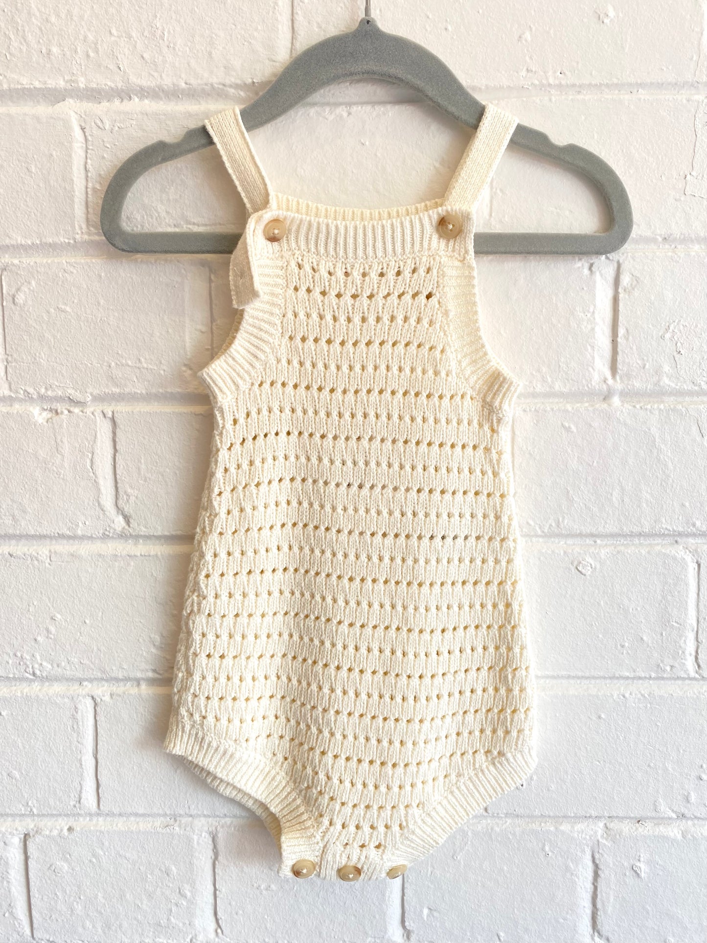 seed cream knit grow suit - size 00