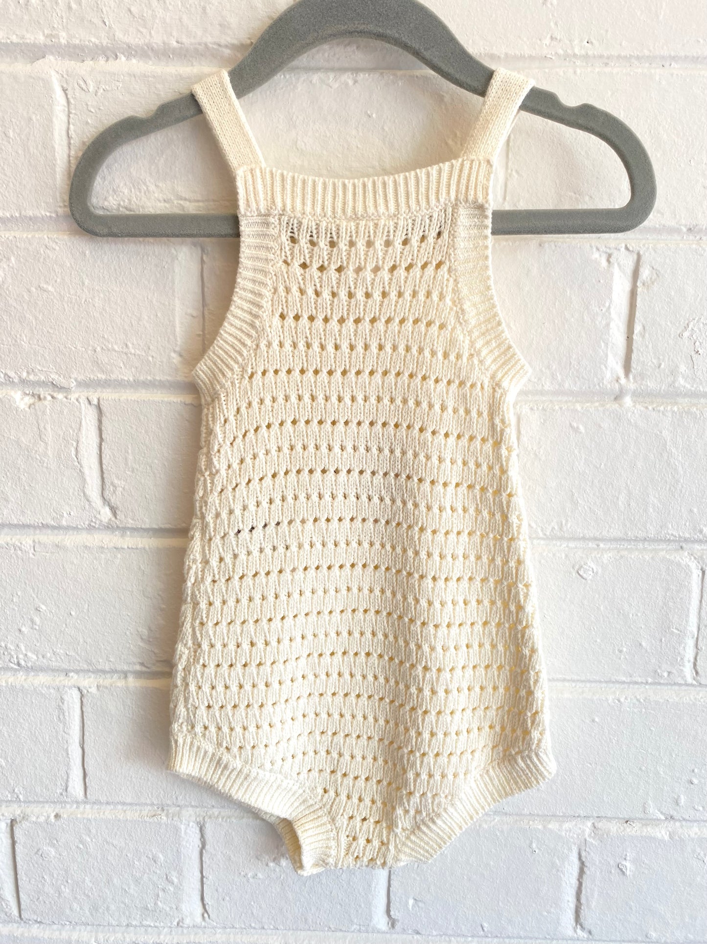 seed cream knit grow suit - size 00