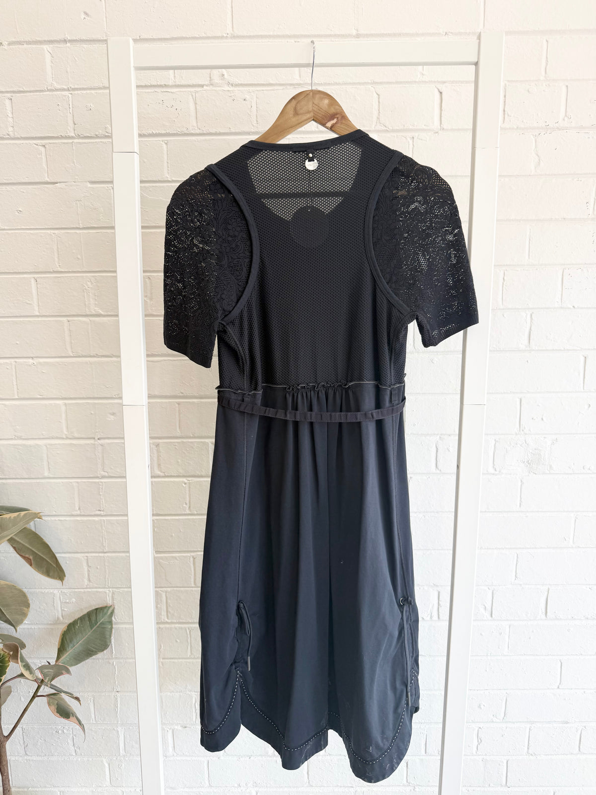 HIGH "Succeed" White Dress by Claire Campbell in Navy - Size 12