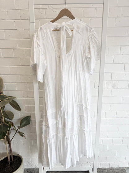 Trelise Cooper  'Open Back Up' Dress in white - Size 10