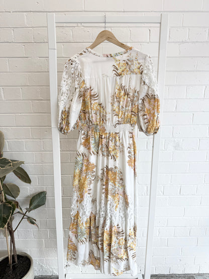 by TiMo Linen V Neck Dress in Amore Print - Size 10