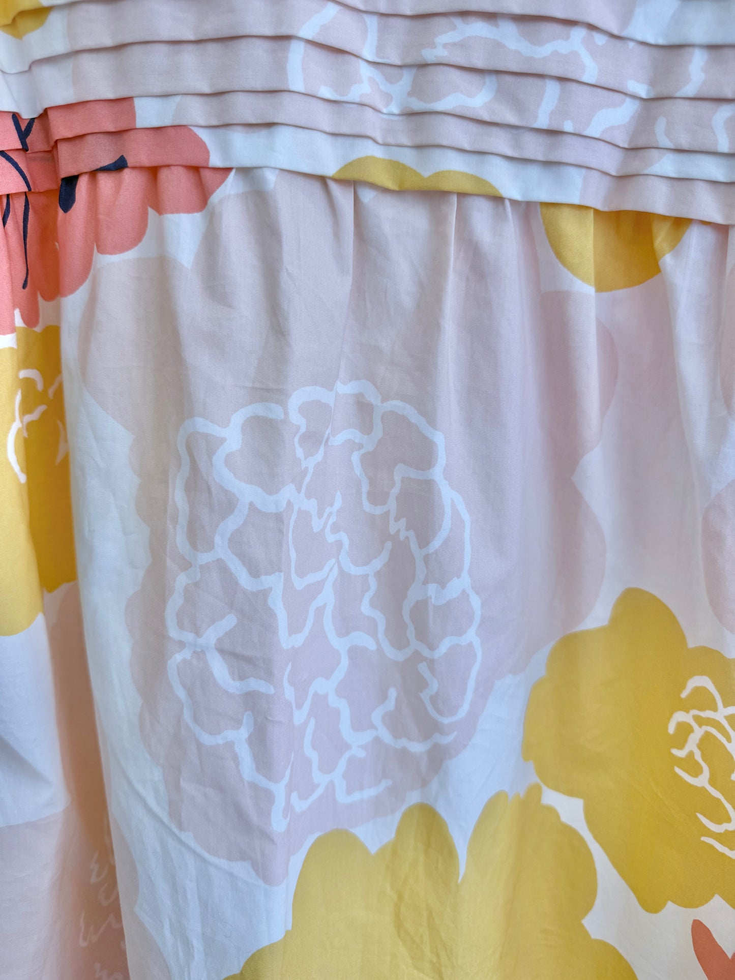 Marimekko Mukura Pioni Shirt in Peach/Yellow print - Size M (12/14)
