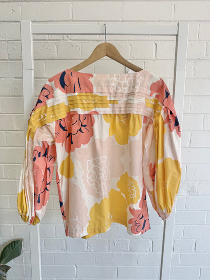 Marimekko Mukura Pioni Shirt in Peach/Yellow print - Size M (12/14)