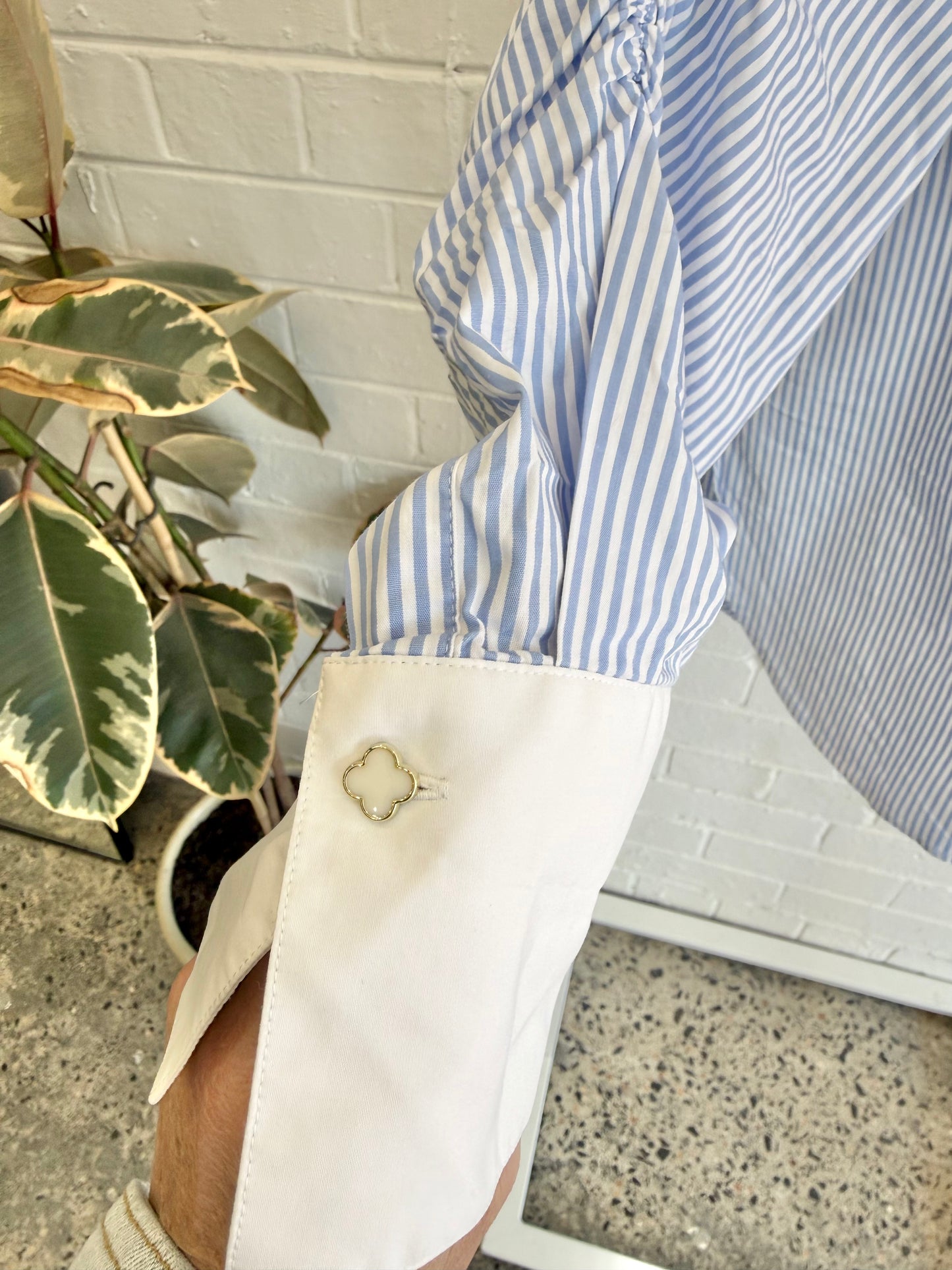 Husk Stripe Shirt in Blue/White - Size 14