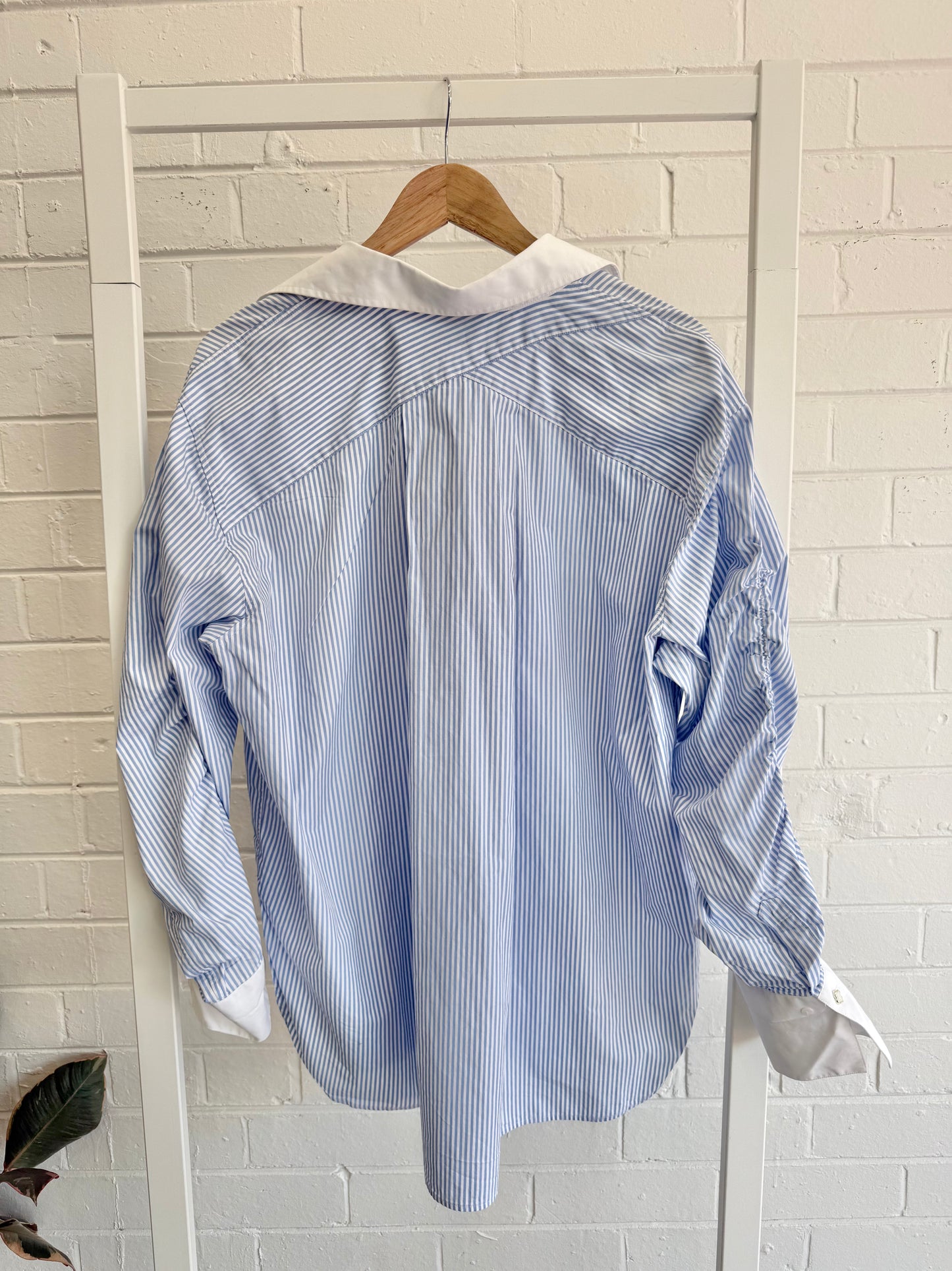 Husk Stripe Shirt in Blue/White - Size 14