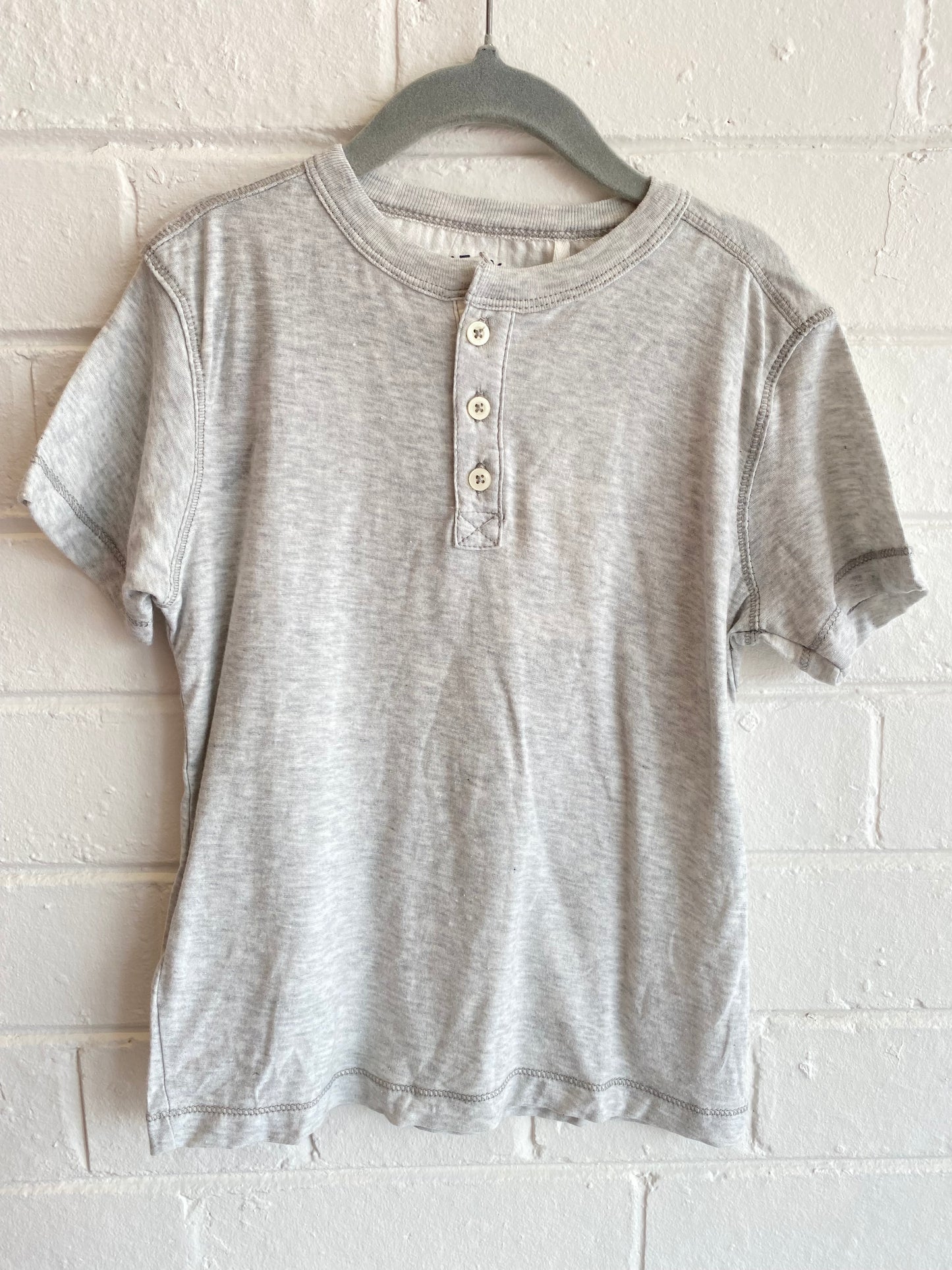 Country Road Grey Tee - Size 5