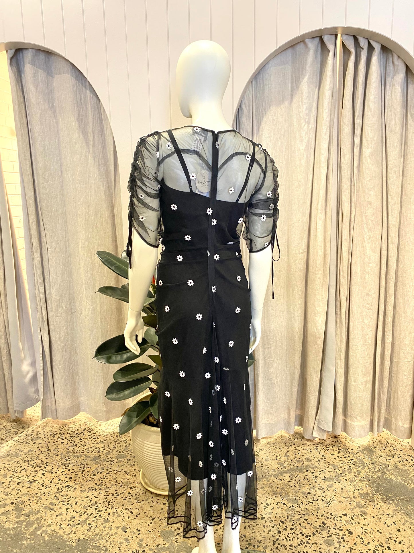 Alice McCall Garden Party Dress in Black Daisy Print - Size 10