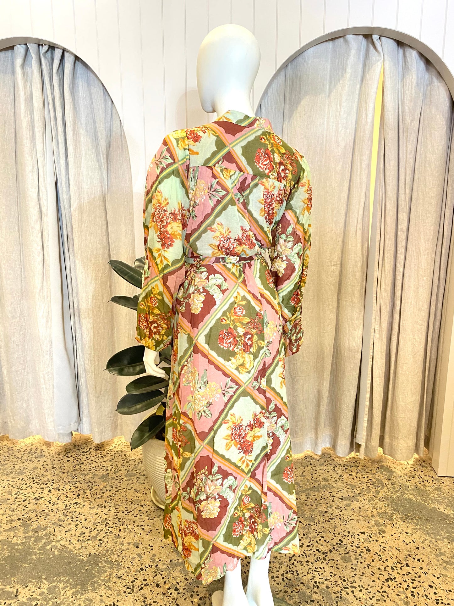 Atmos & Here Shirtdress in Floral - Size 12